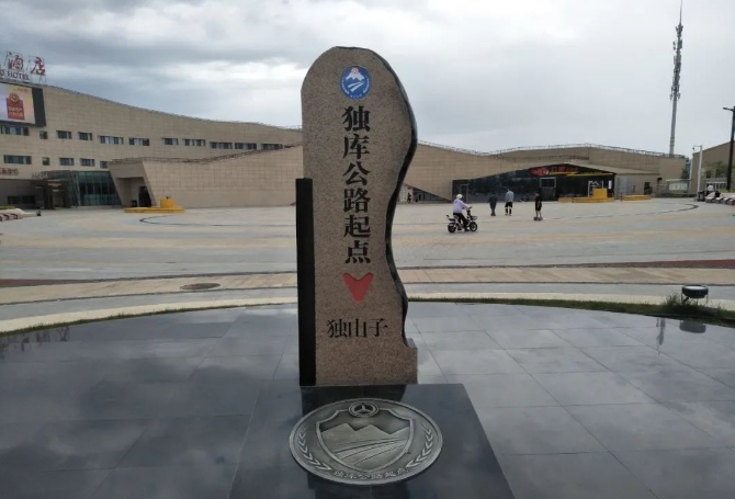 少妇出轨做爰高潮A片