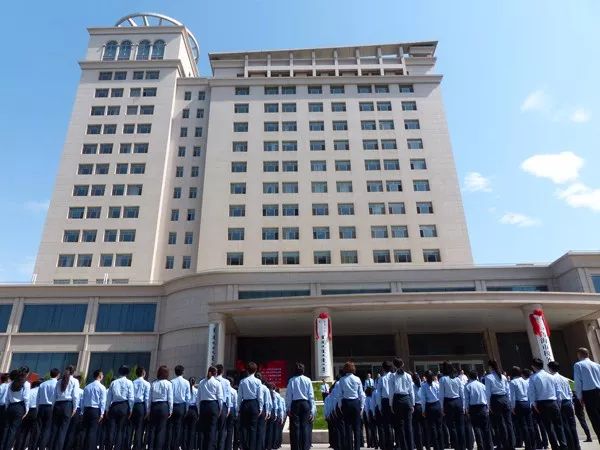 少妇出轨做爰高潮A片