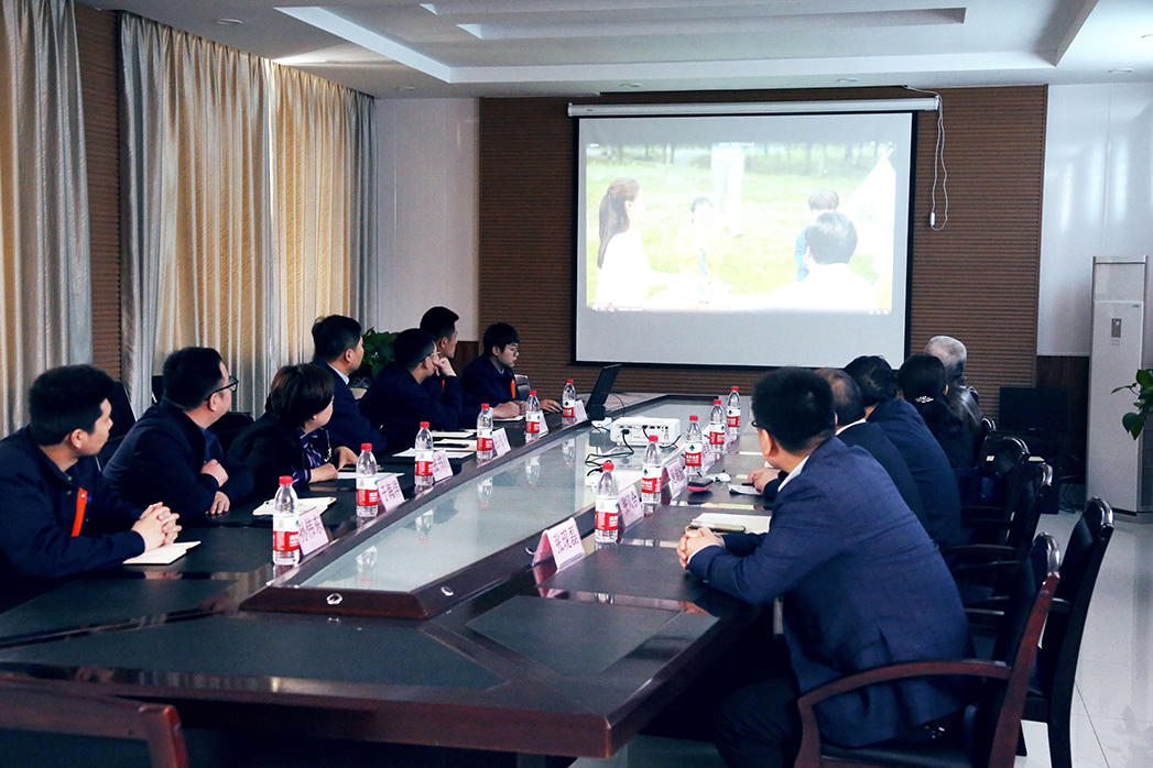 少妇出轨做爰高潮A片