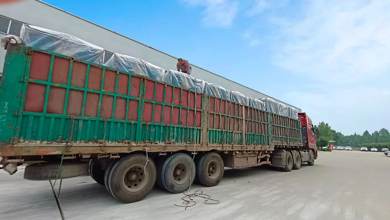 少妇出轨做爰高潮A片