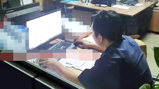 8 少妇出轨做爰高潮A片