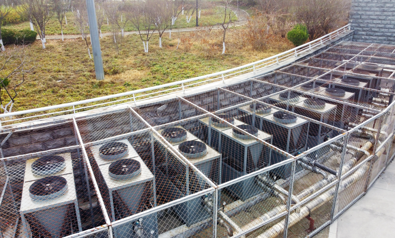 少妇出轨做爰高潮A片