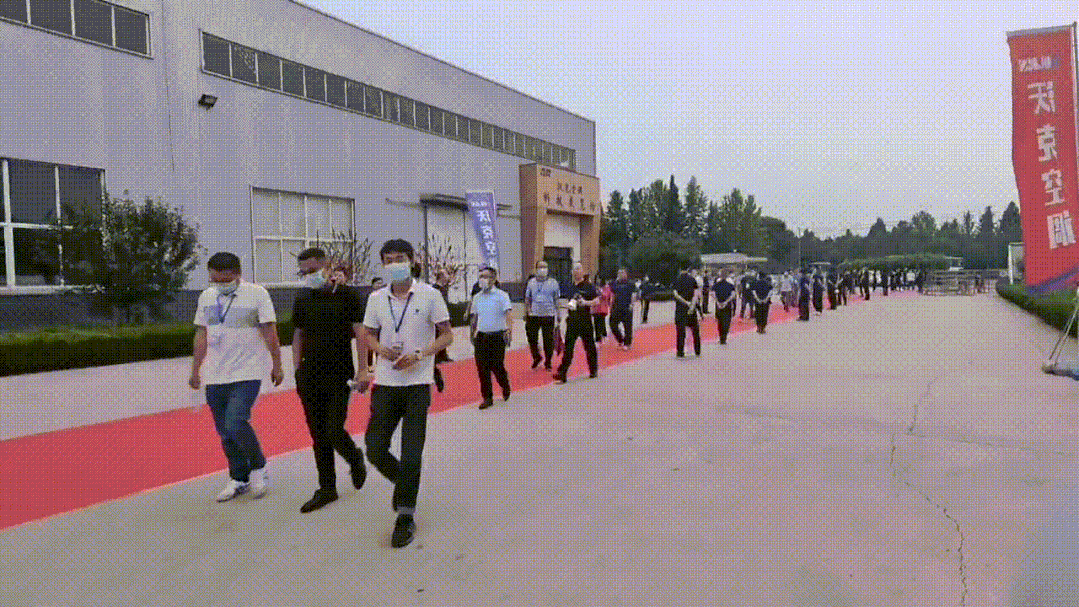 少妇出轨做爰高潮A片