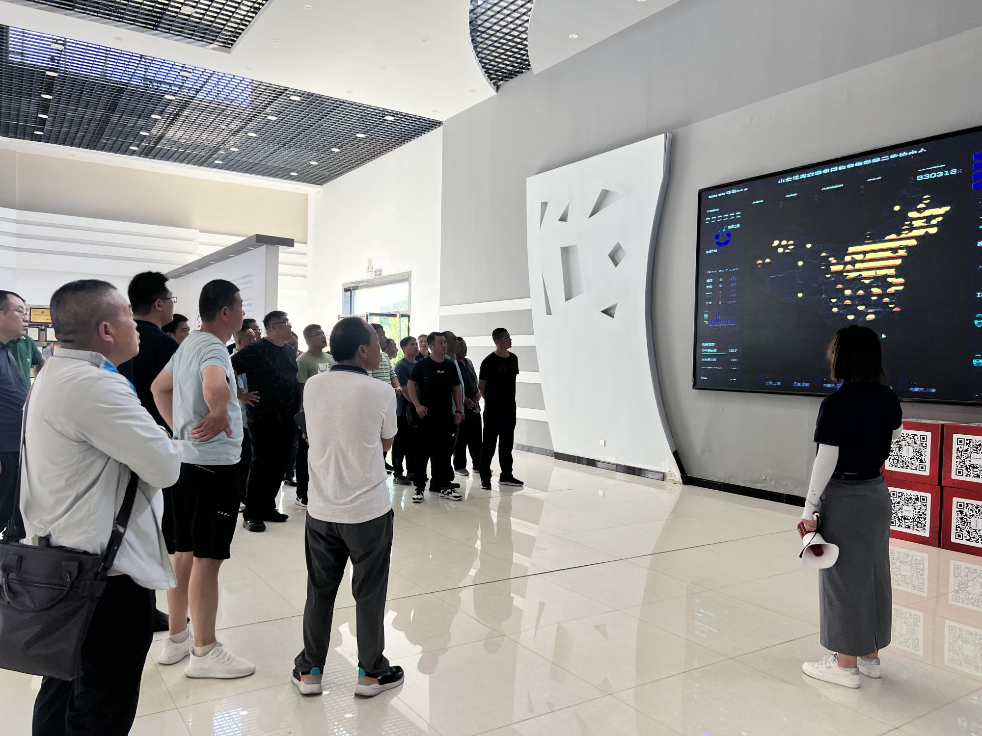 少妇出轨做爰高潮A片