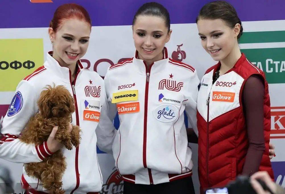 少妇出轨做爰高潮A片