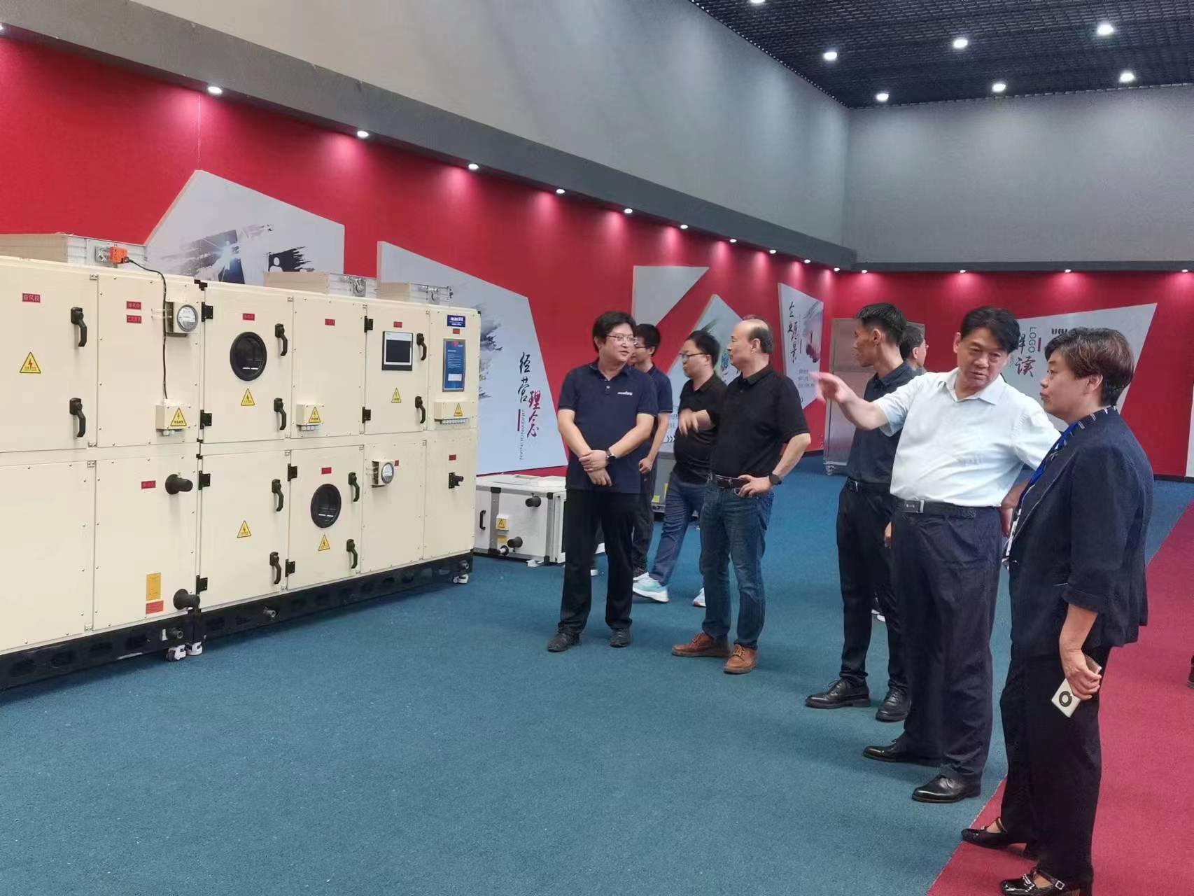 少妇出轨做爰高潮A片