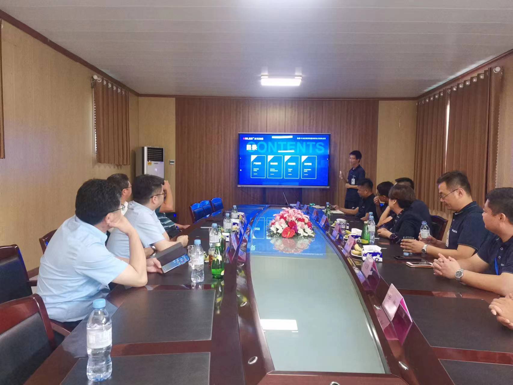 少妇出轨做爰高潮A片