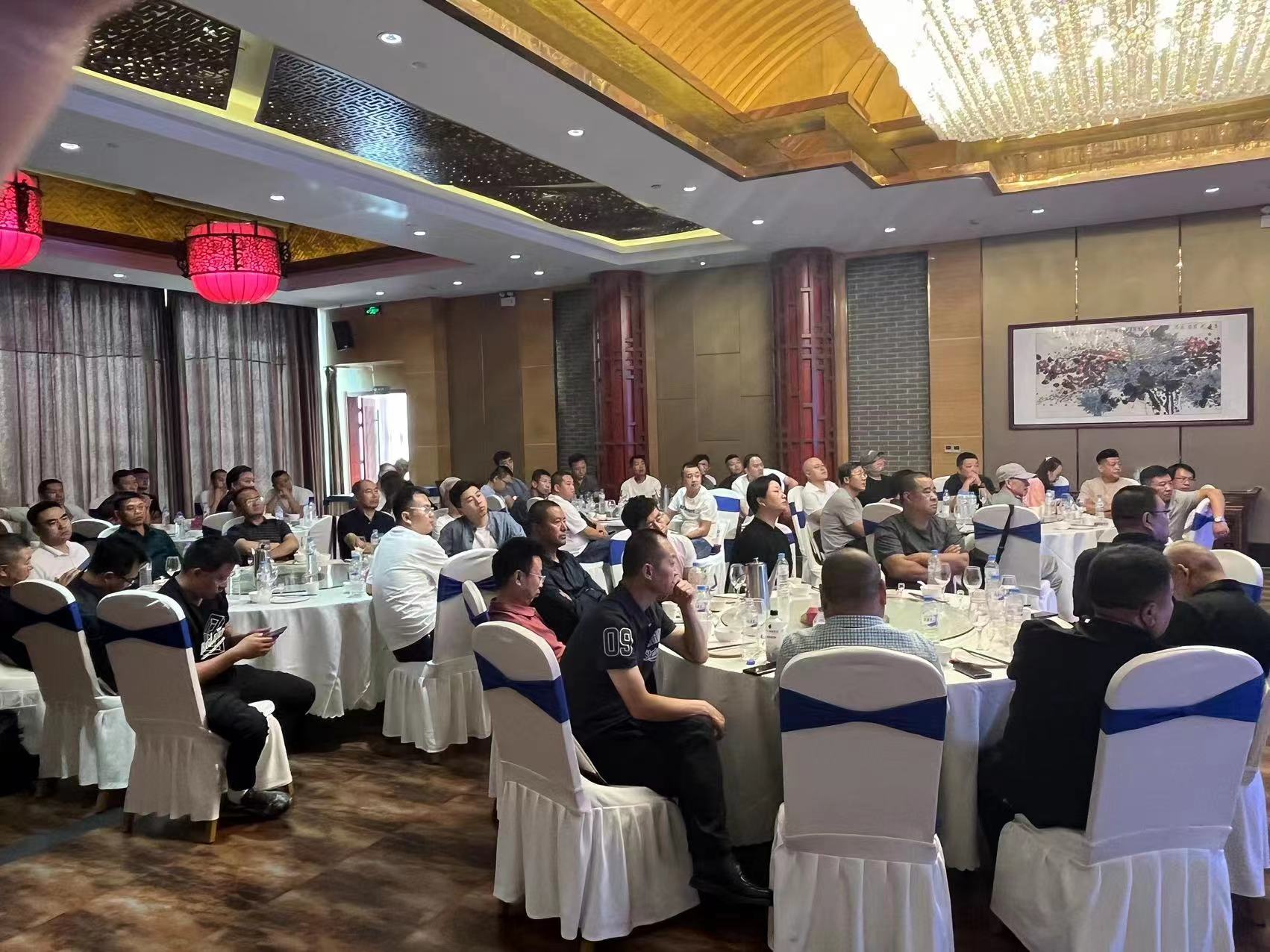 少妇出轨做爰高潮A片