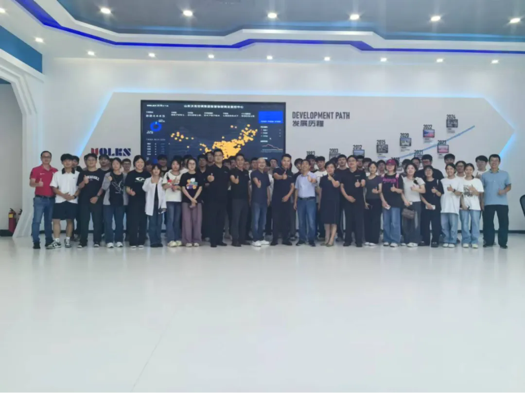 少妇出轨做爰高潮A片