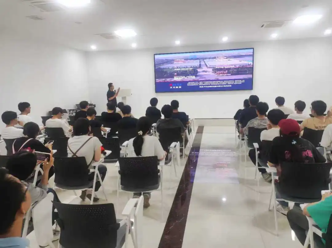 少妇出轨做爰高潮A片