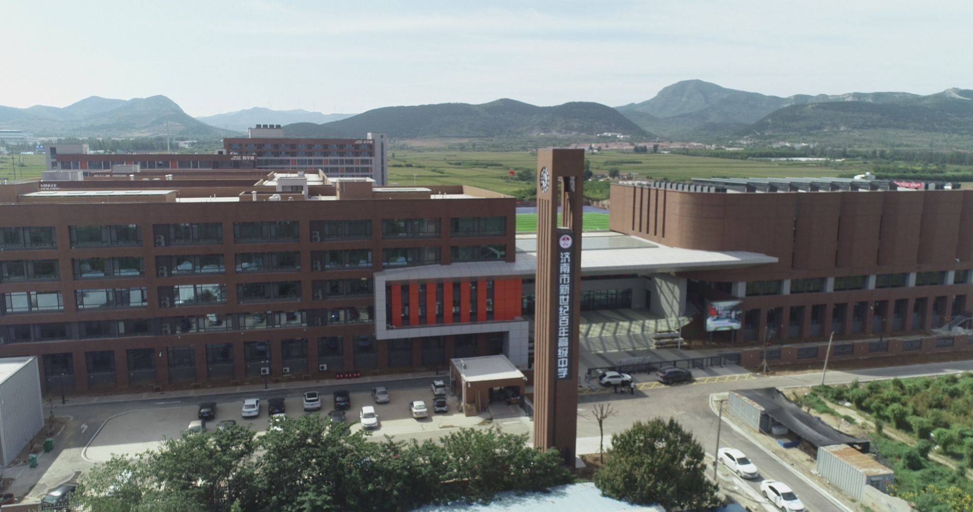 沃克超低温空气源热泵为齐鲁名校打造奢华级清洁采暖