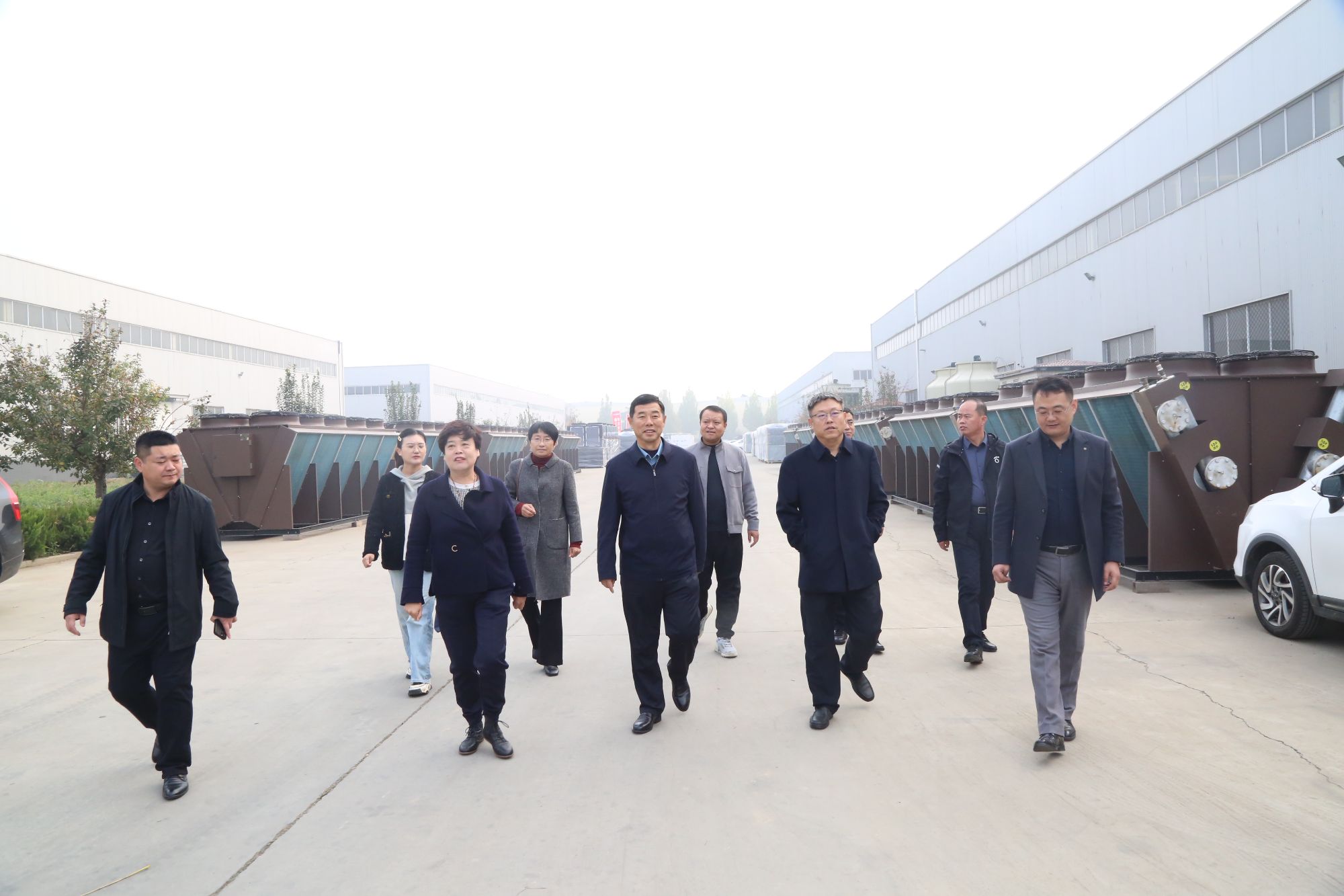 德州市农业农村局领导一行莅临沃克集团考察“5GAI全生育期食用菌智慧养殖生态系统”发展与应用情况