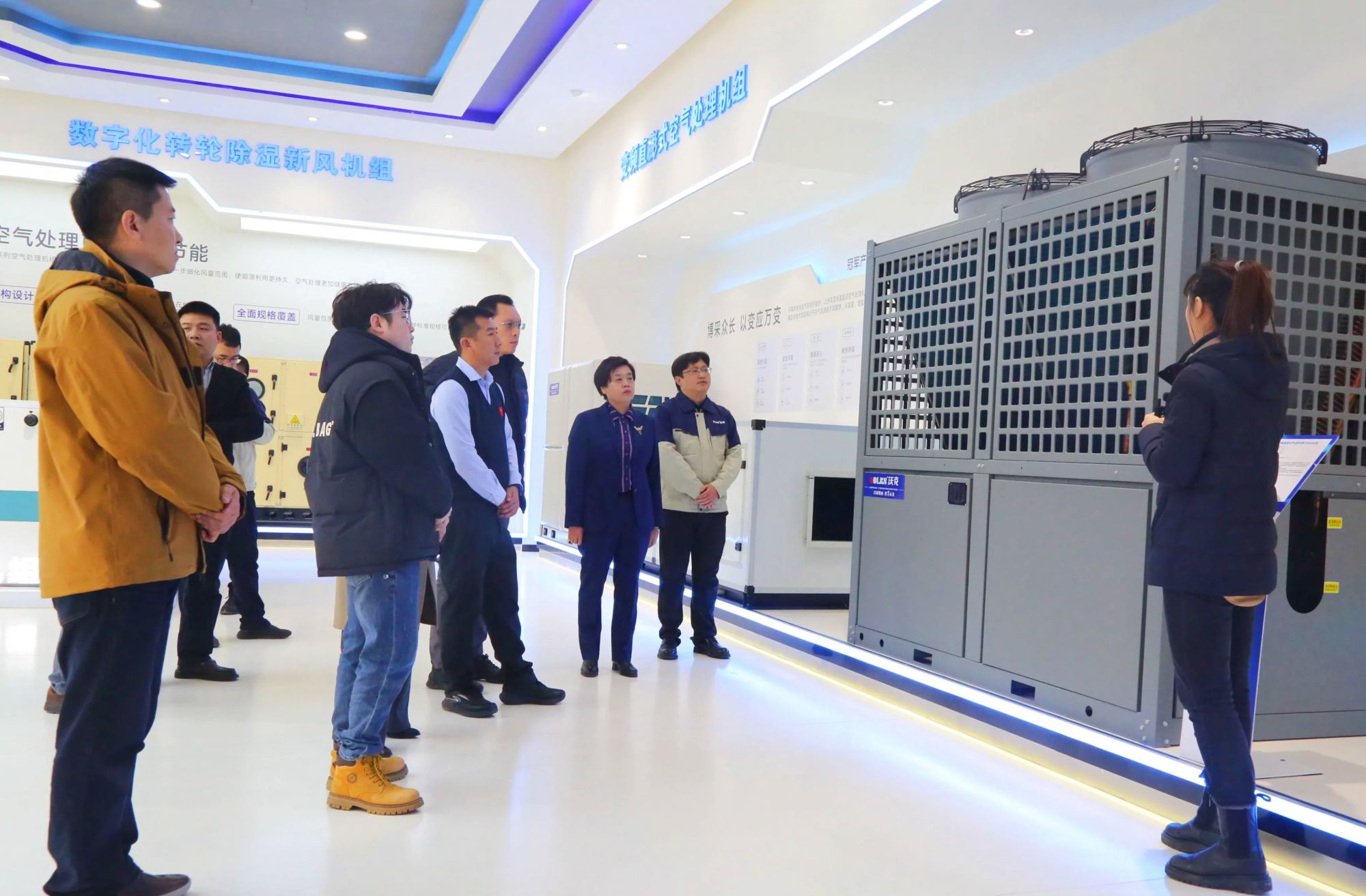 8E6A7532 少妇出轨做爰高潮A片