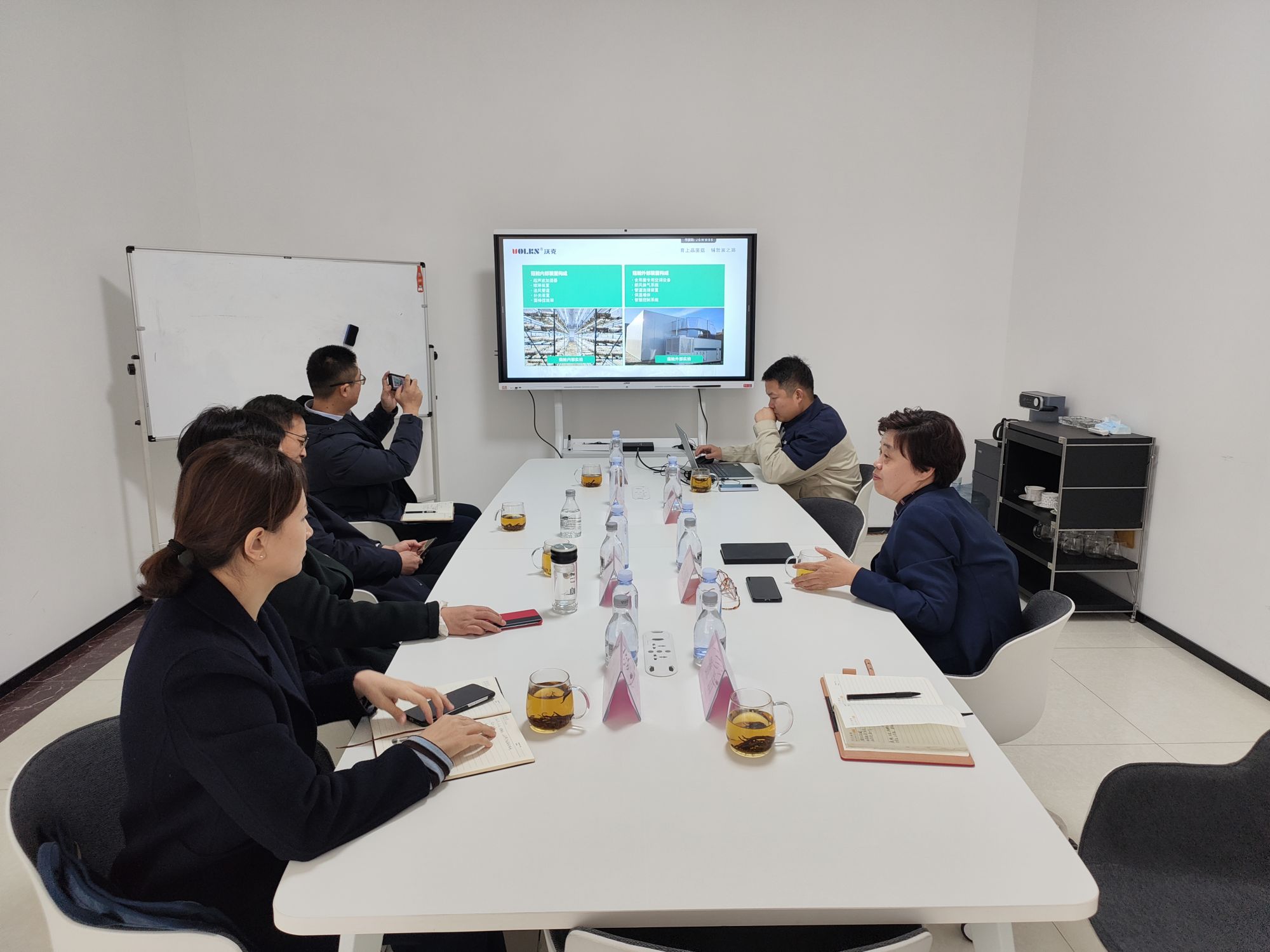 少妇出轨做爰高潮A片