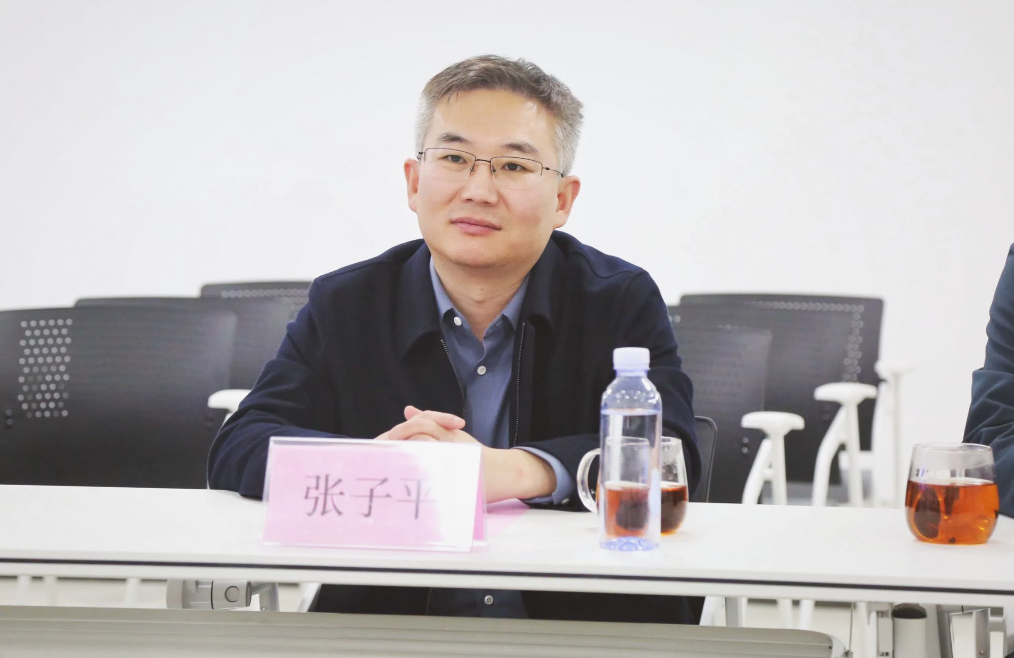 少妇出轨做爰高潮A片