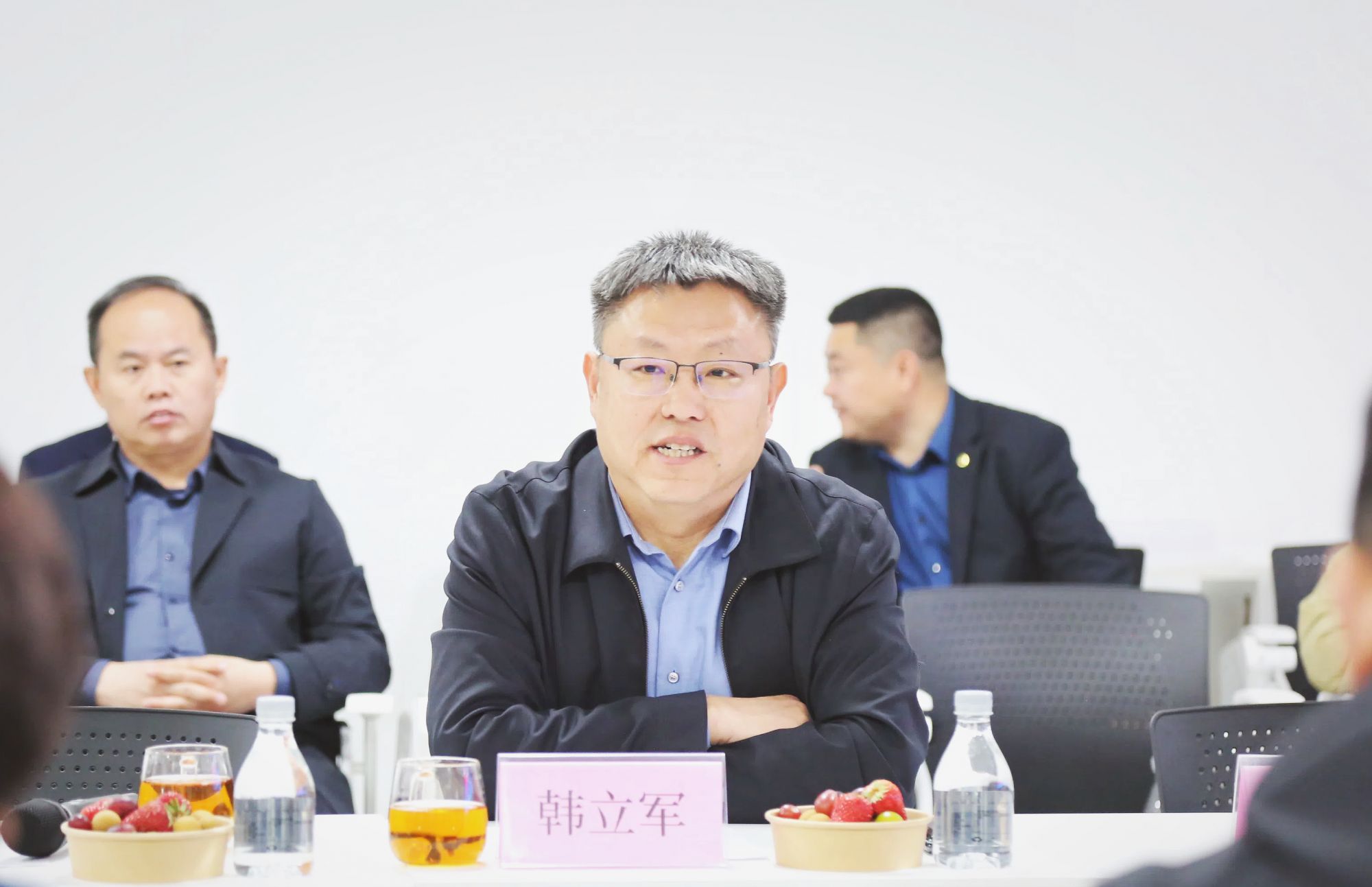 少妇出轨做爰高潮A片